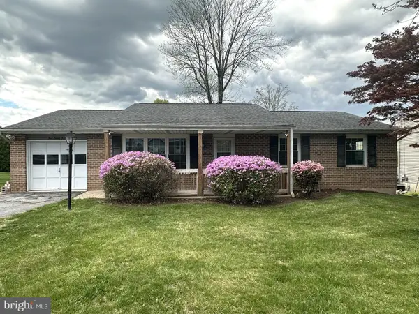 526 Silver Brook Dr, BIRDSBORO, PA 19508