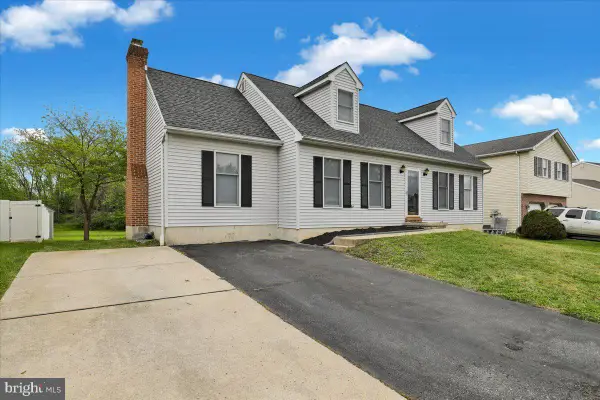 1311 Fredrick Blvd, READING, PA 19605