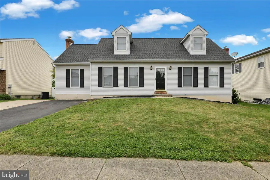 1311 Fredrick Blvd, Reading, PA 19605 - #2