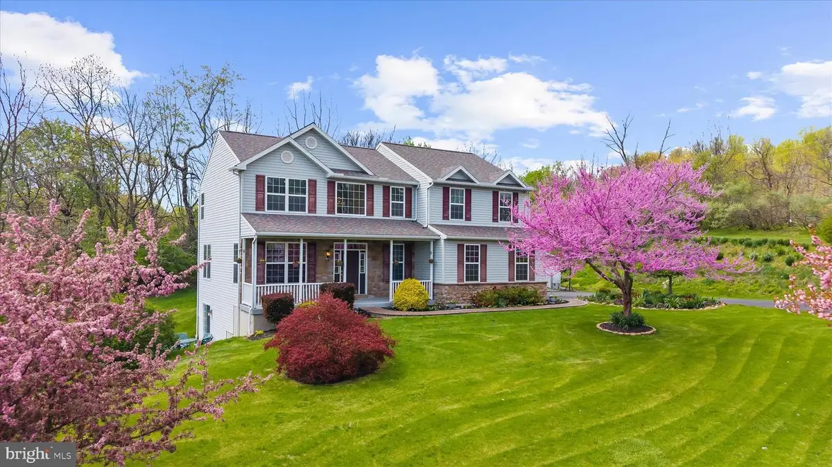 4 Kerryn Dr, Robesonia, PA 19551 - #1