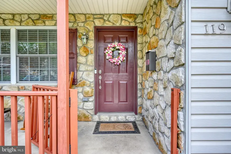 119 Norman St, Reading, PA 19609 - #3