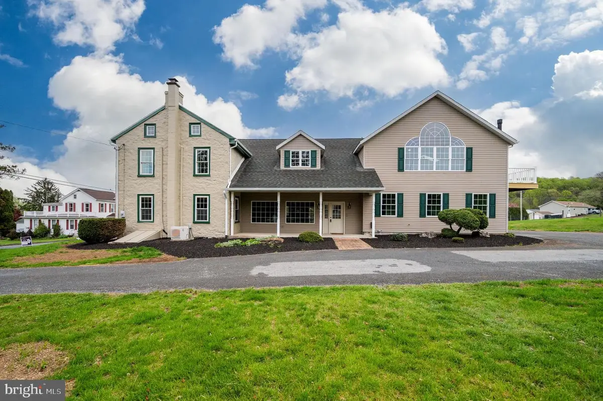 127 Houck Rd, Fleetwood, PA 19522 - #1