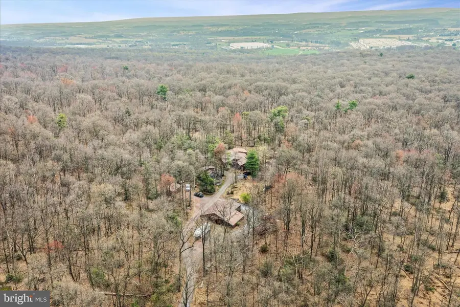 372 N Northkill Rd, Hamburg, PA 19526 - #2