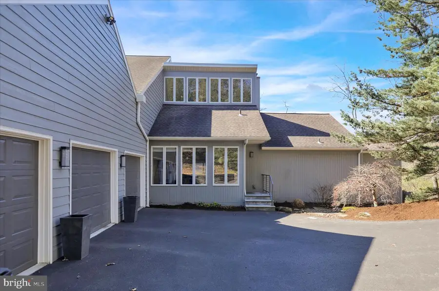 241 Blossom Ct, Bernville, PA 19506 - #3