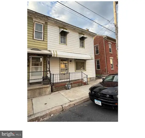 41 W Washington St, FLEETWOOD, PA 19522
