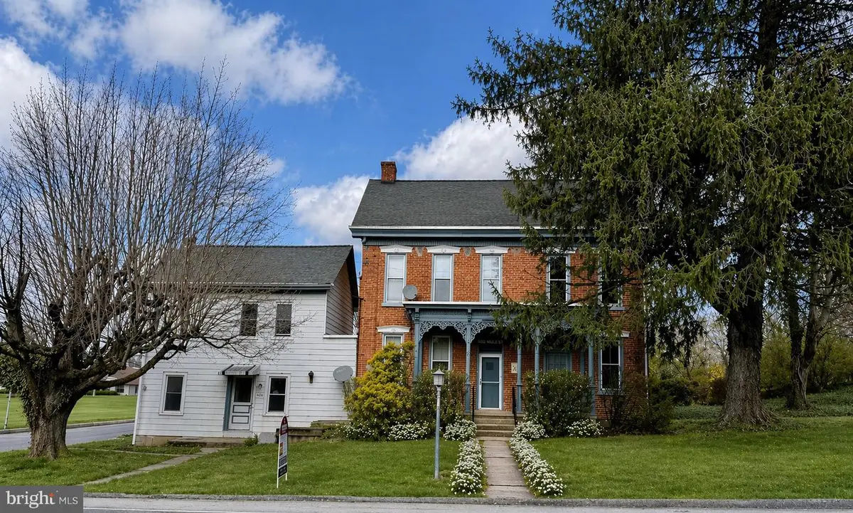 406 Noble St, Kutztown, PA 19530 - #1