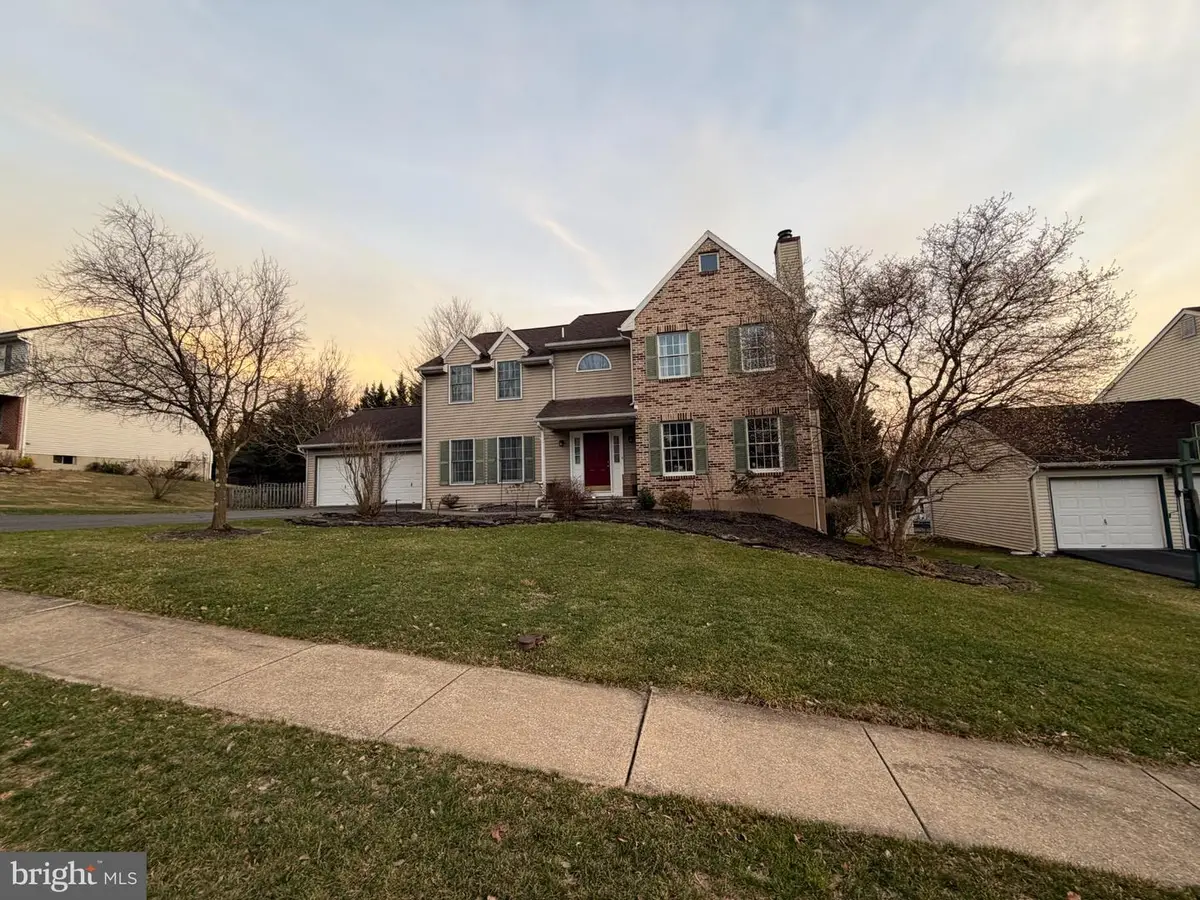 119 Constitution Ave, Reading, PA 19606 - #1