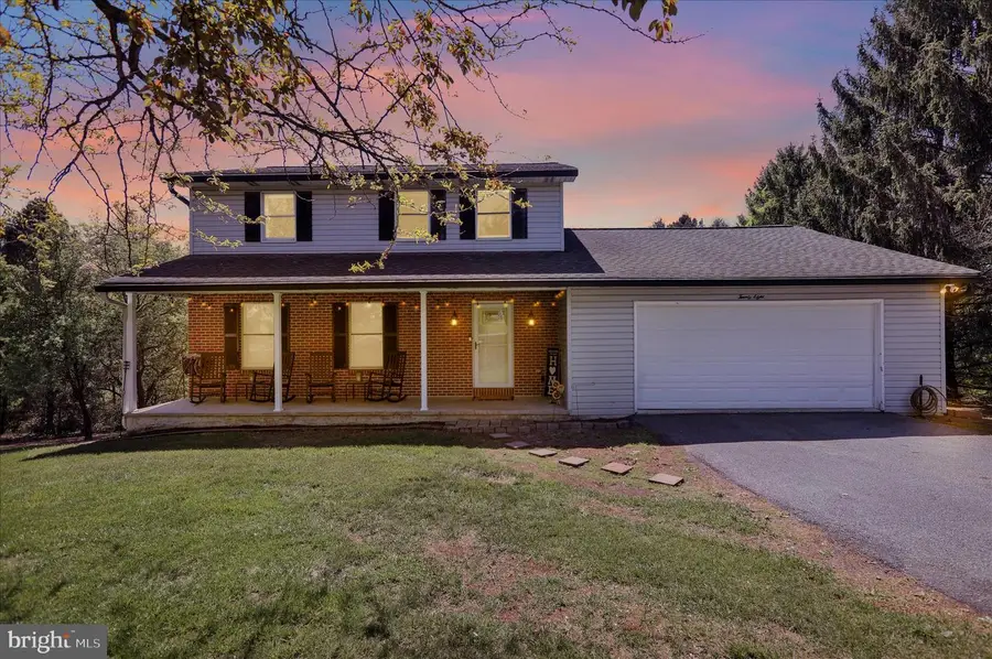 28 Ginna B Dr, Robesonia, PA 19551 - #2