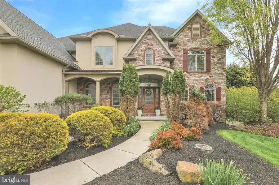 3 Beechwood Dr, Shoemakersville, PA 19555 - #3