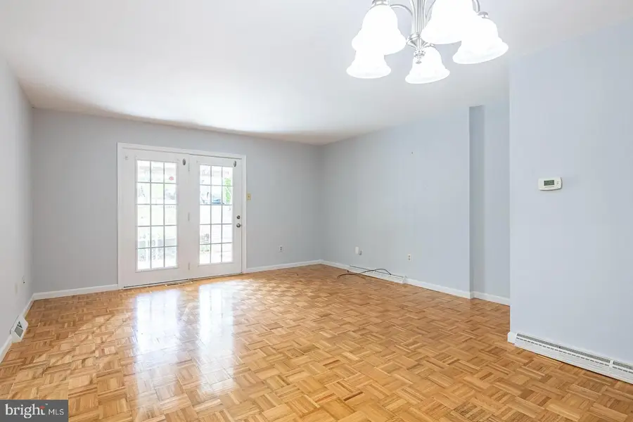 443 S Wyomissing Ave, Shillington, PA 19607 - #3