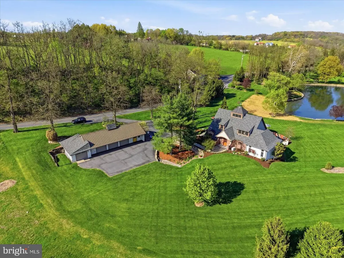 128 Kindt Corner Rd, Shoemakersville, PA 19555 - #1