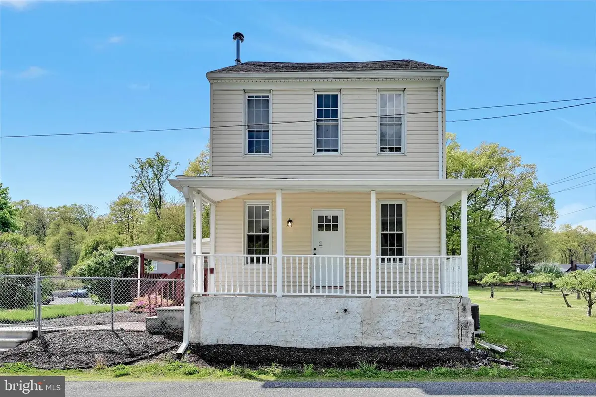122 Skyline Dr, Reading, PA 19606 - #1
