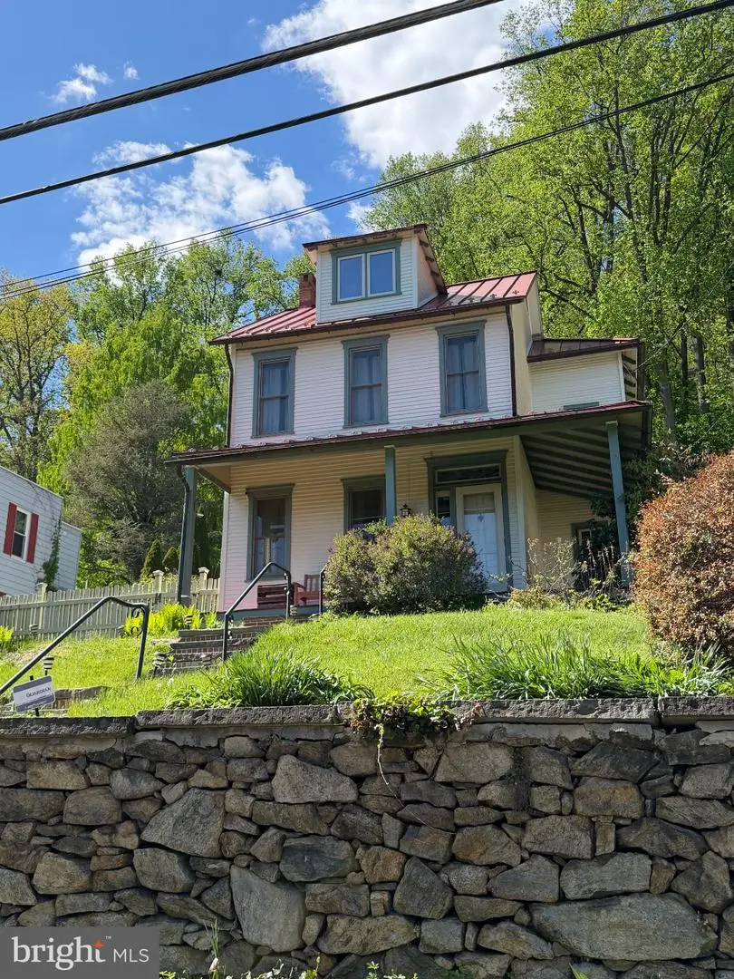 820 Friedensburg Rd, Reading, PA 19606 - #1