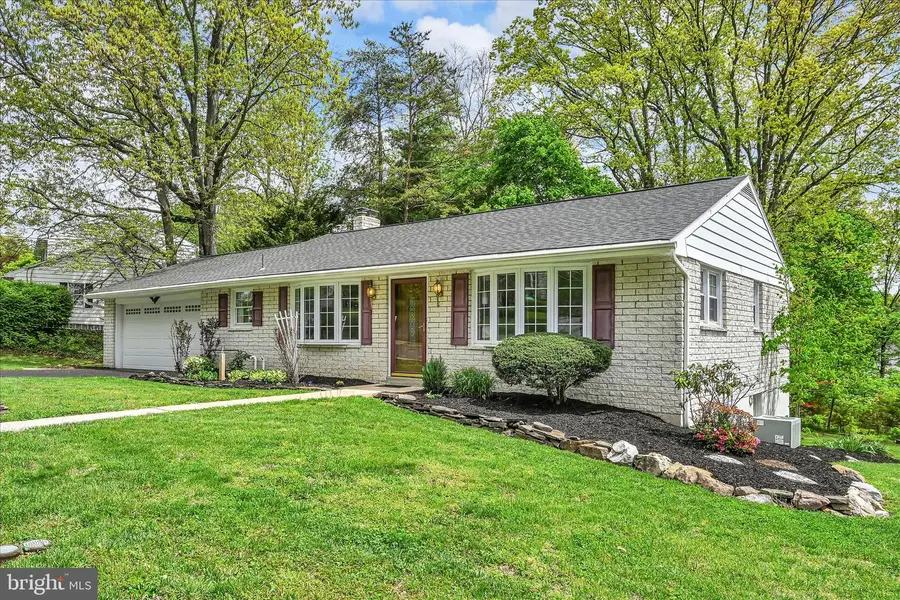 217 Seidel St, Reading, PA 19606 - #2