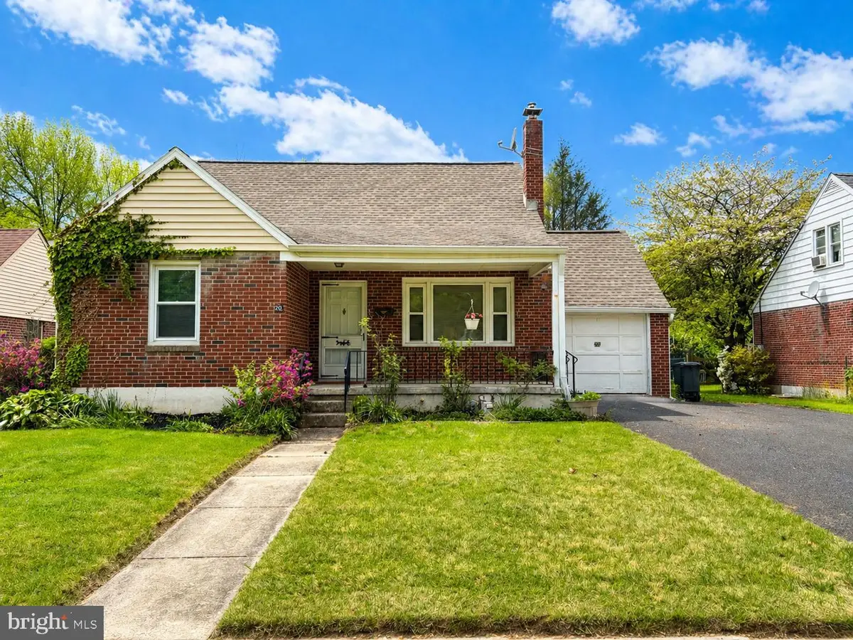 20 Valley Rd, Reading, PA 19610 - #1