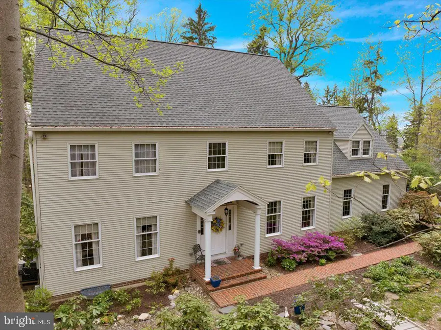 403 Arrowhead Trl, Reading, PA 19608 - #3