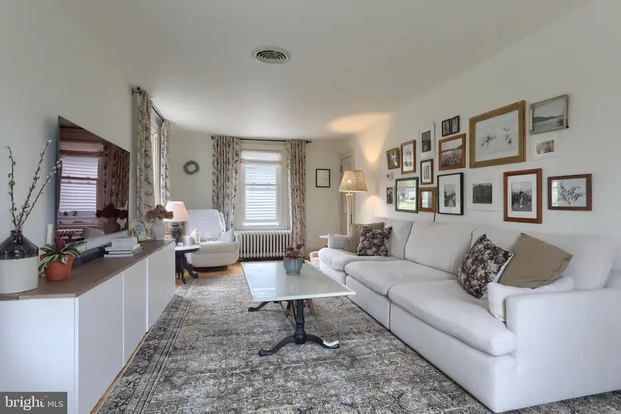 116 Pine St, Wernersville, PA 19565 - #3