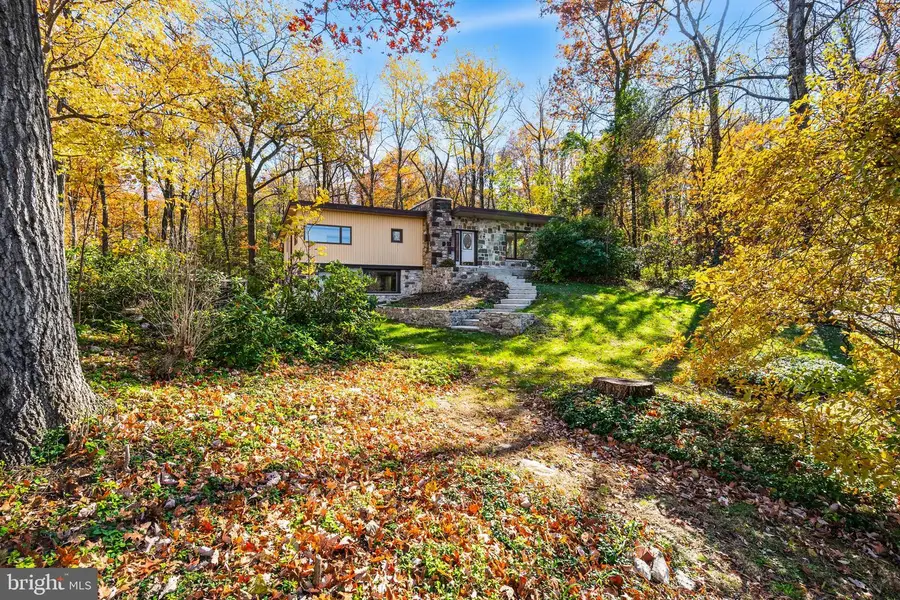 3211 Pricetown Rd, Fleetwood, PA 19522 - #3