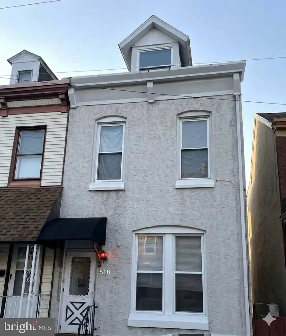 518 Birch St, Reading, PA 19604 - #1