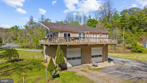 1717 White Bear Rd, BIRDSBORO, PA 19508