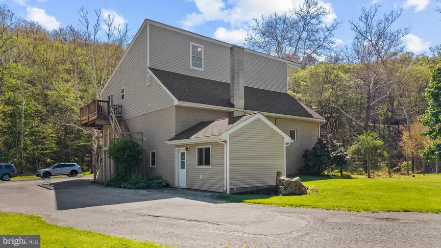 1717 White Bear Rd, Birdsboro, PA 19508 - #2