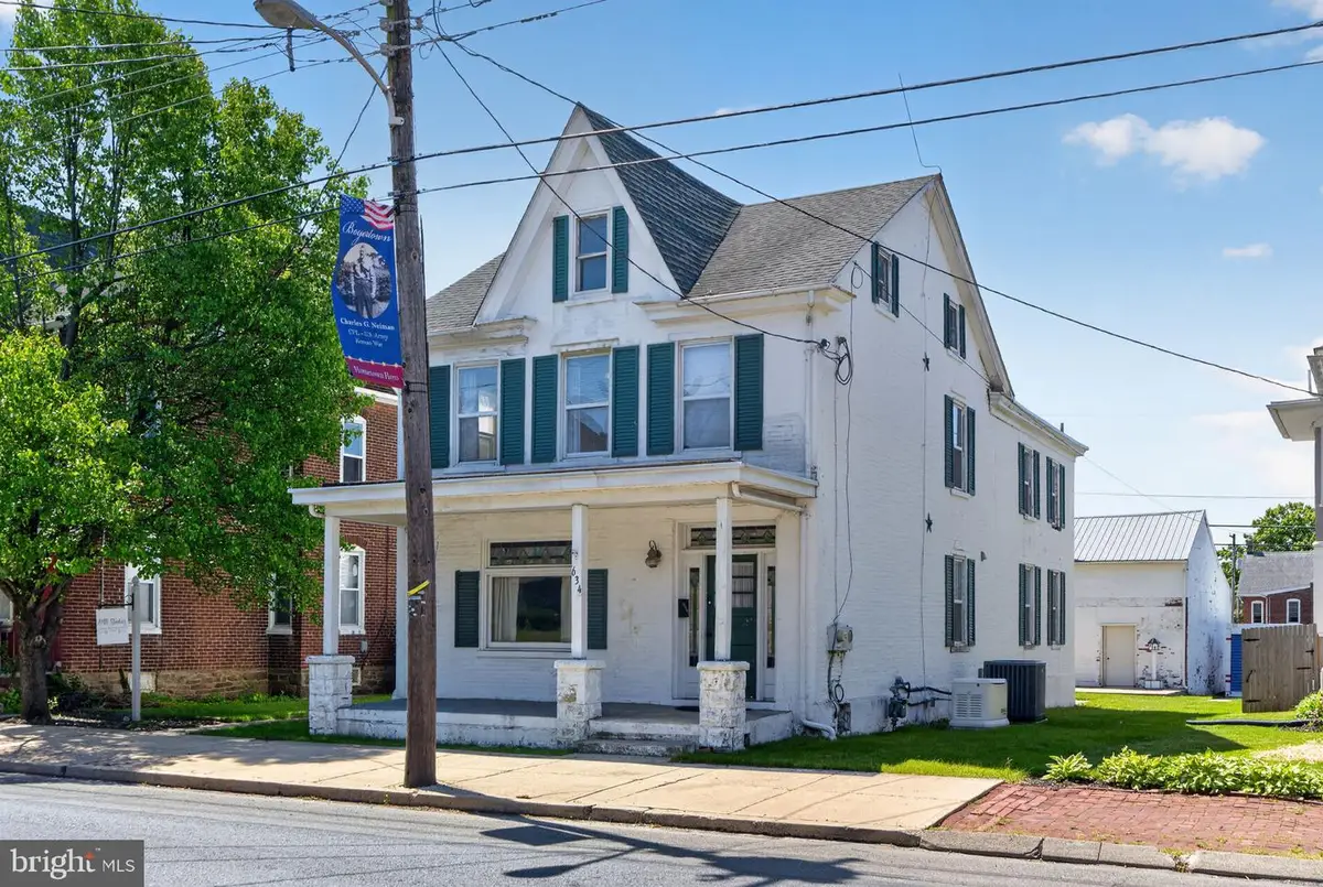 634 E Philadelphia Ave, Boyertown, PA 19512 - #1