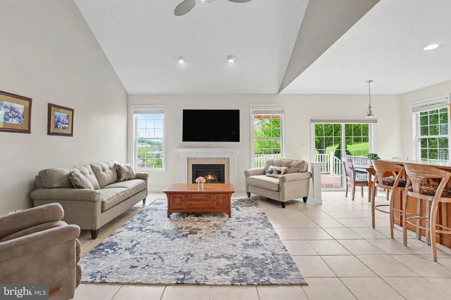 403 Westbury Dr, Wyomissing, PA 19610 - #3