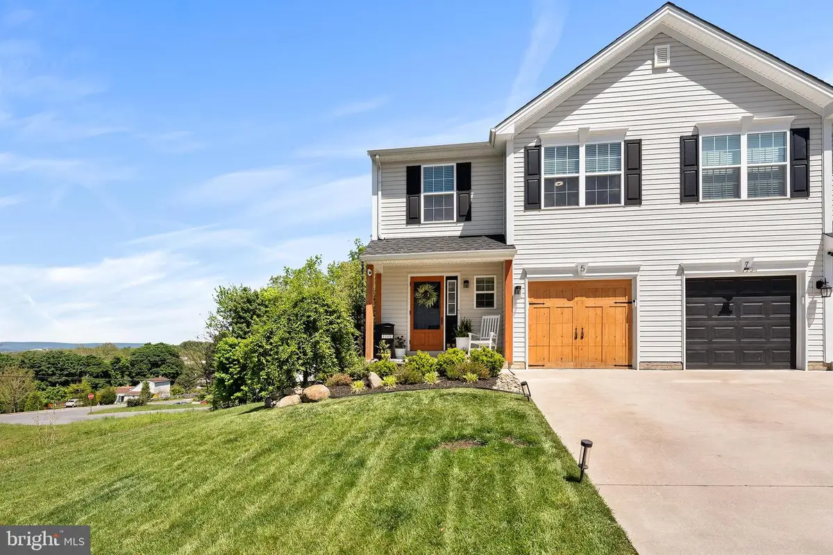 5 Rosalies Way, Temple, PA 19560 - #1