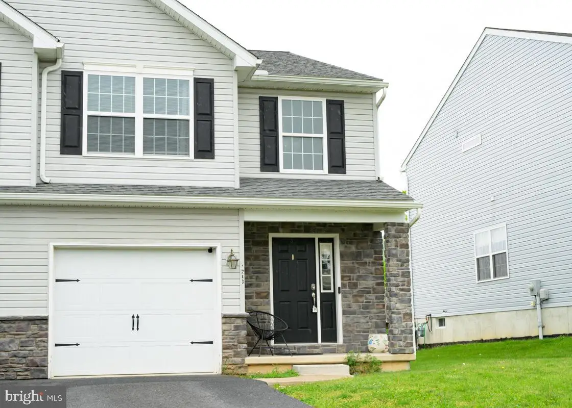 1243 Fairmont Ave, Temple, PA 19560 - #1