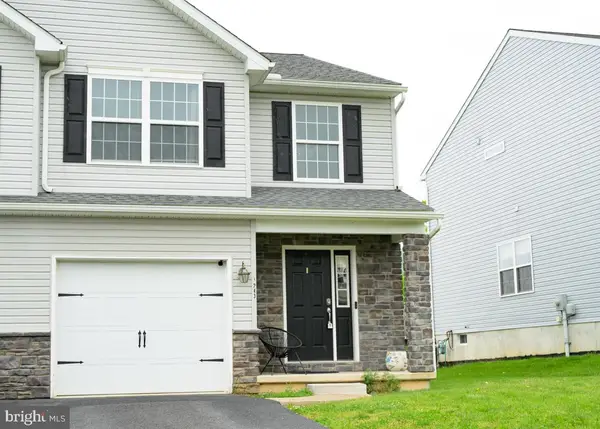 1243 Fairmont Ave, TEMPLE, PA 19560
