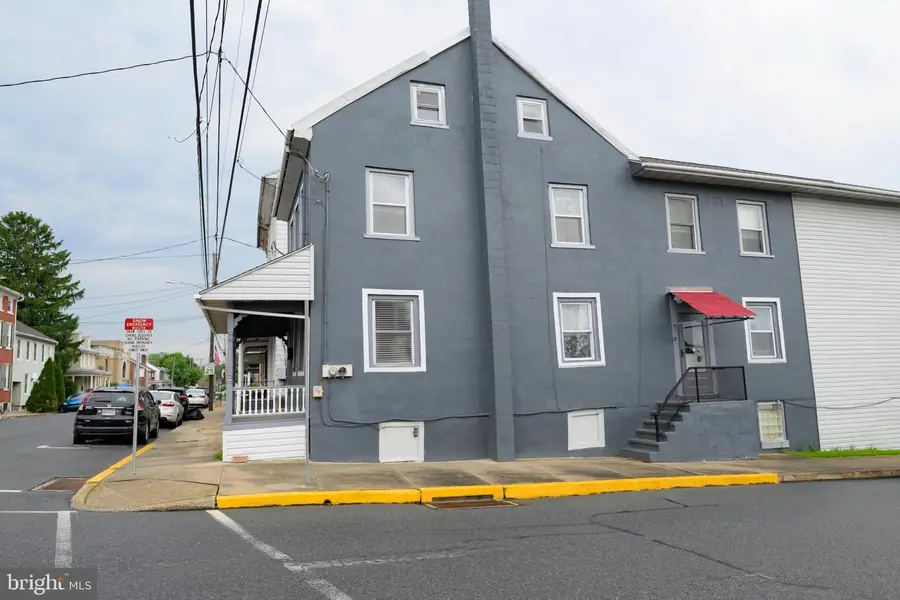 230 N Main St, Bernville, PA 19506 - #2