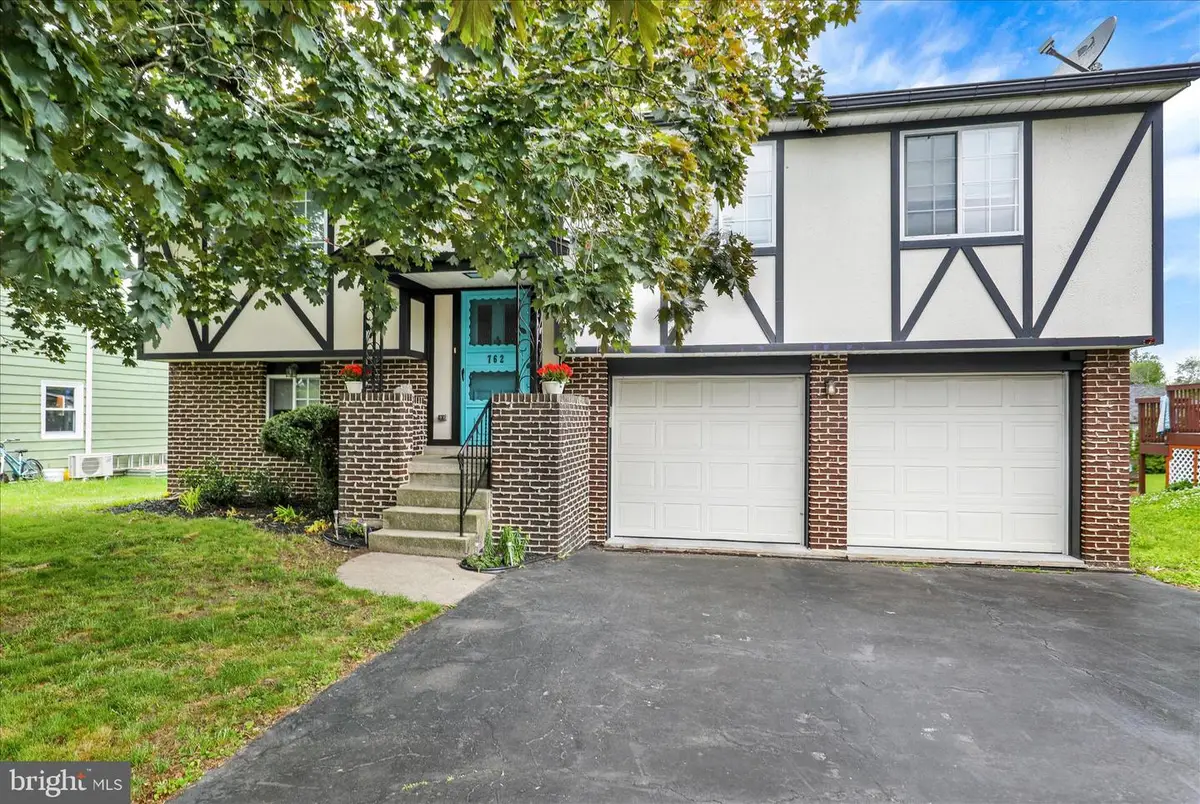 762 Tamarack Trl, Reading, PA 19607 - #1