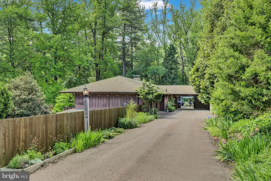 44 Meadow Glen Ln, Reading, PA 19607 - #3