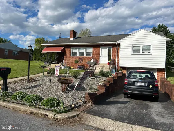 3329 Willow Grove Ave, READING, PA 19605