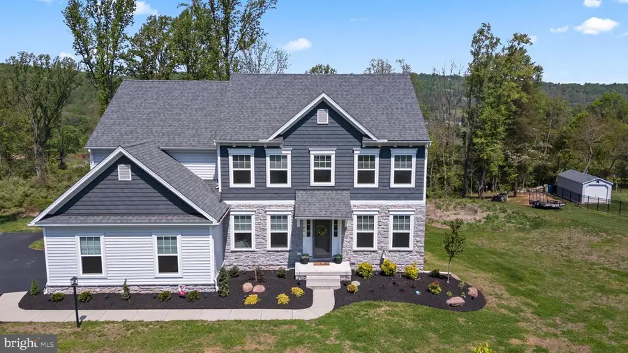 185 Oak Grove Rd, Morgantown, PA 19543 - #3
