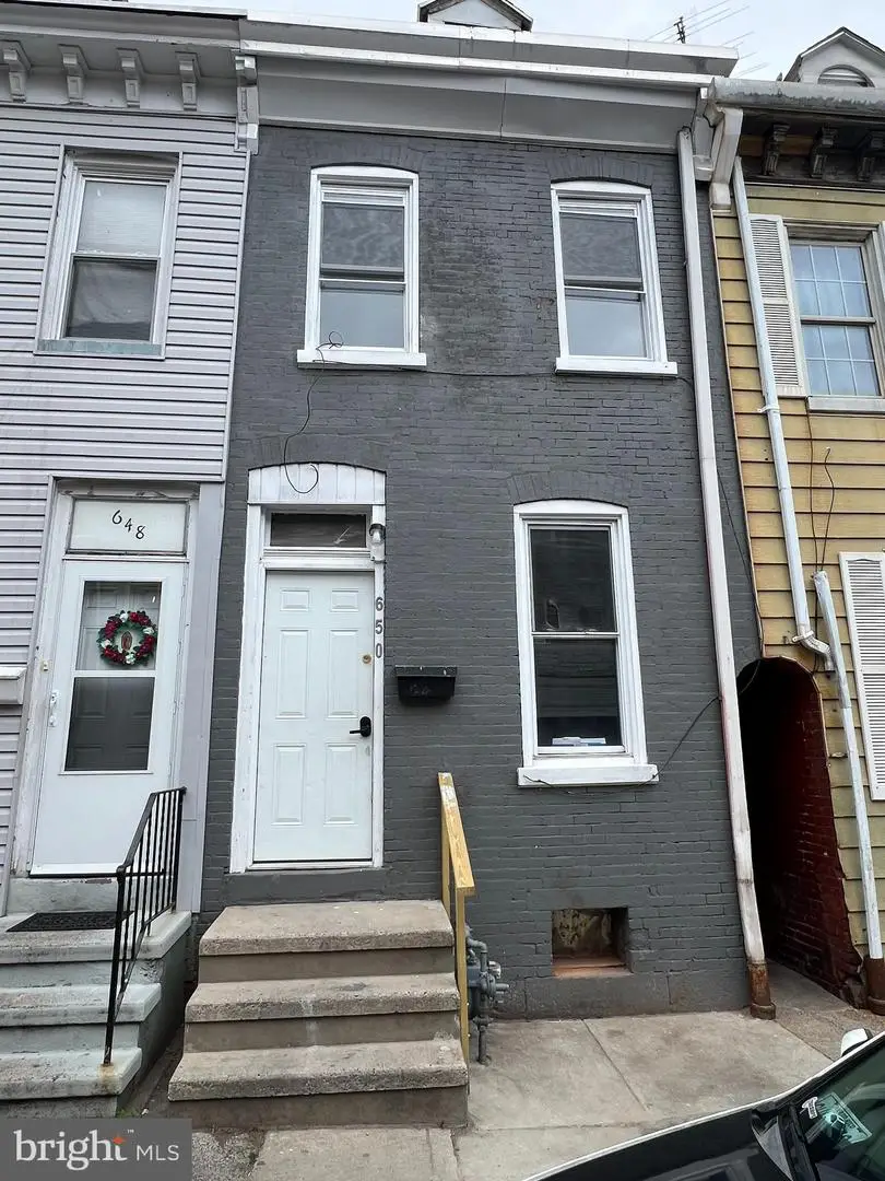 650 Mulberry St, Reading, PA 19604 - #1