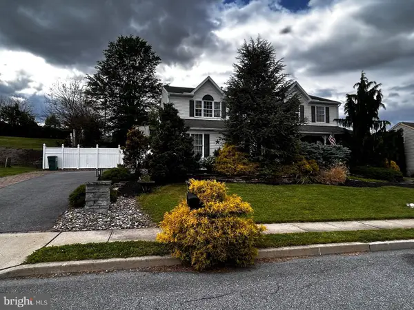4990 Pheasant Run Ct, DOUGLASSVILLE, PA 19518