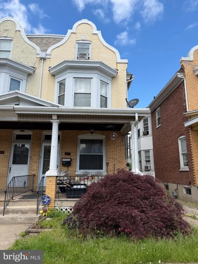 427 Fern Ave, Reading, PA 19611 - #2