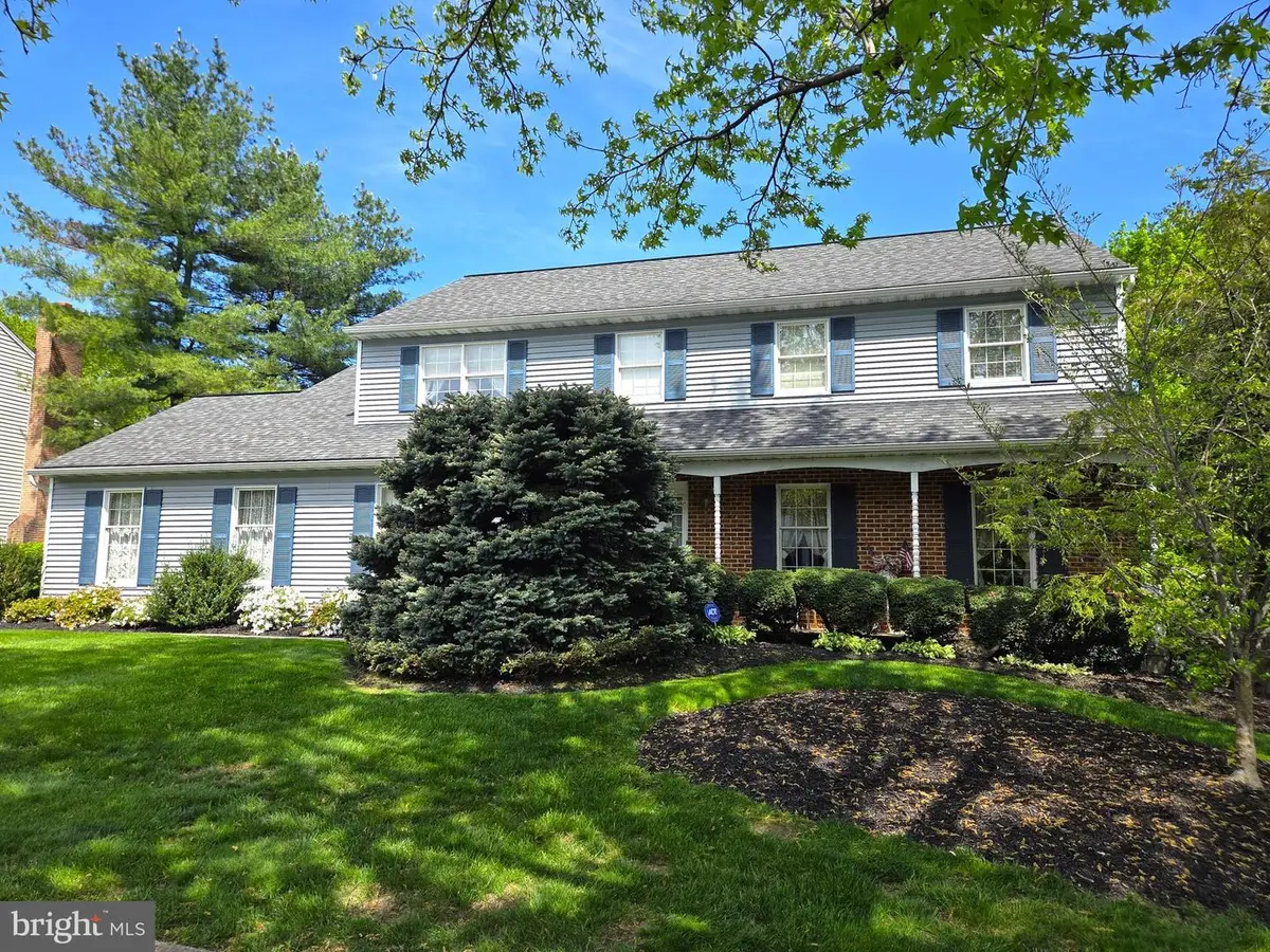 2019 Lincoln Ct, Wyomissing, PA 19610 - #1