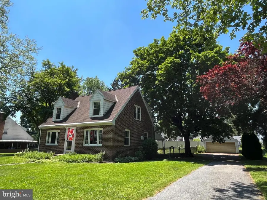 4306 5th Ave, Temple, PA 19560 - #2