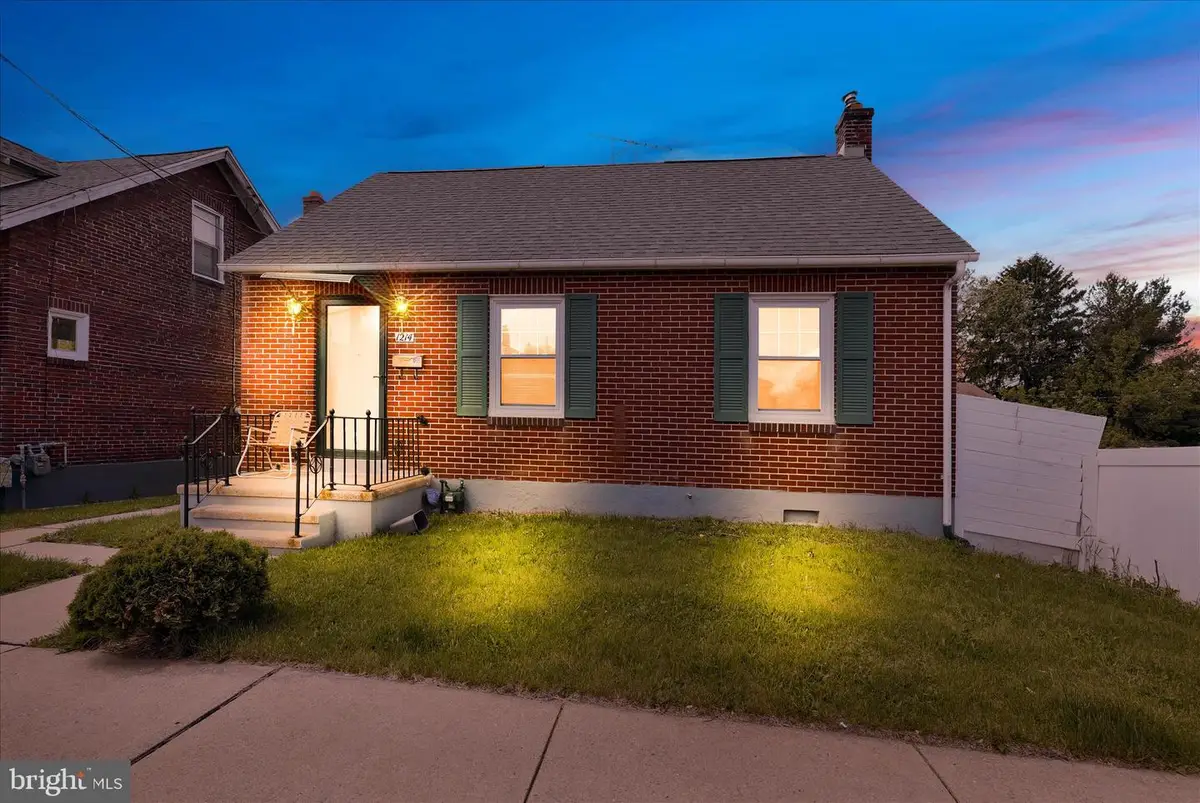 1214 Luzerne St, Reading, PA 19601 - #1