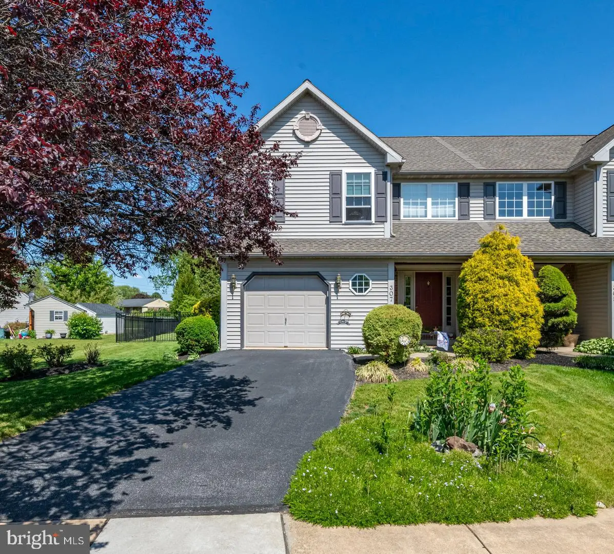 307 Diane Ave, Reading, PA 19608 - #1