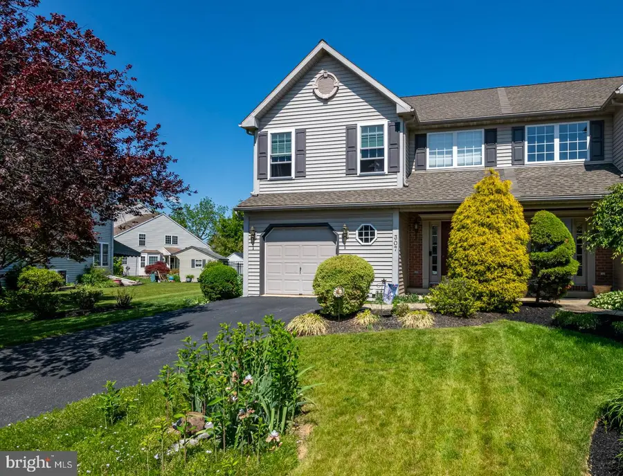 307 Diane Ave, Reading, PA 19608 - #2