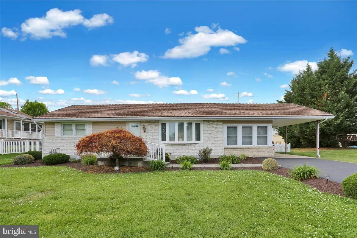 513 Floret Ave, Reading, PA 19605 - #1