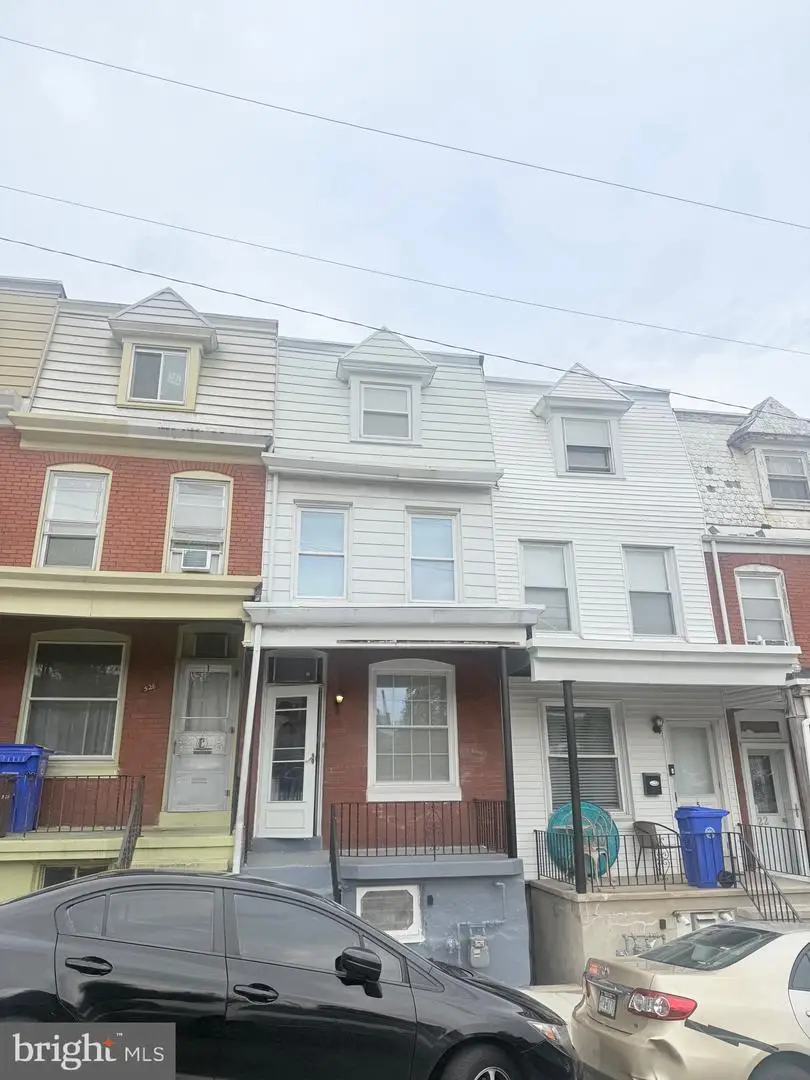 526 S 14 1/2 St, Reading, PA 19602 - #1
