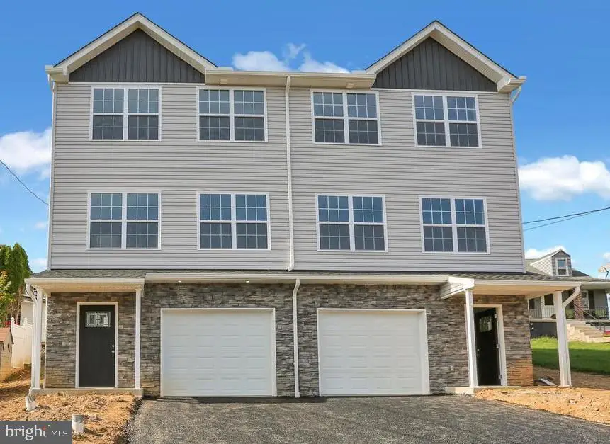 48 Rosalies Way, Temple, PA 19560 - #1