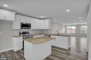 48 Rosalies Way, Temple, PA 19560 - #3
