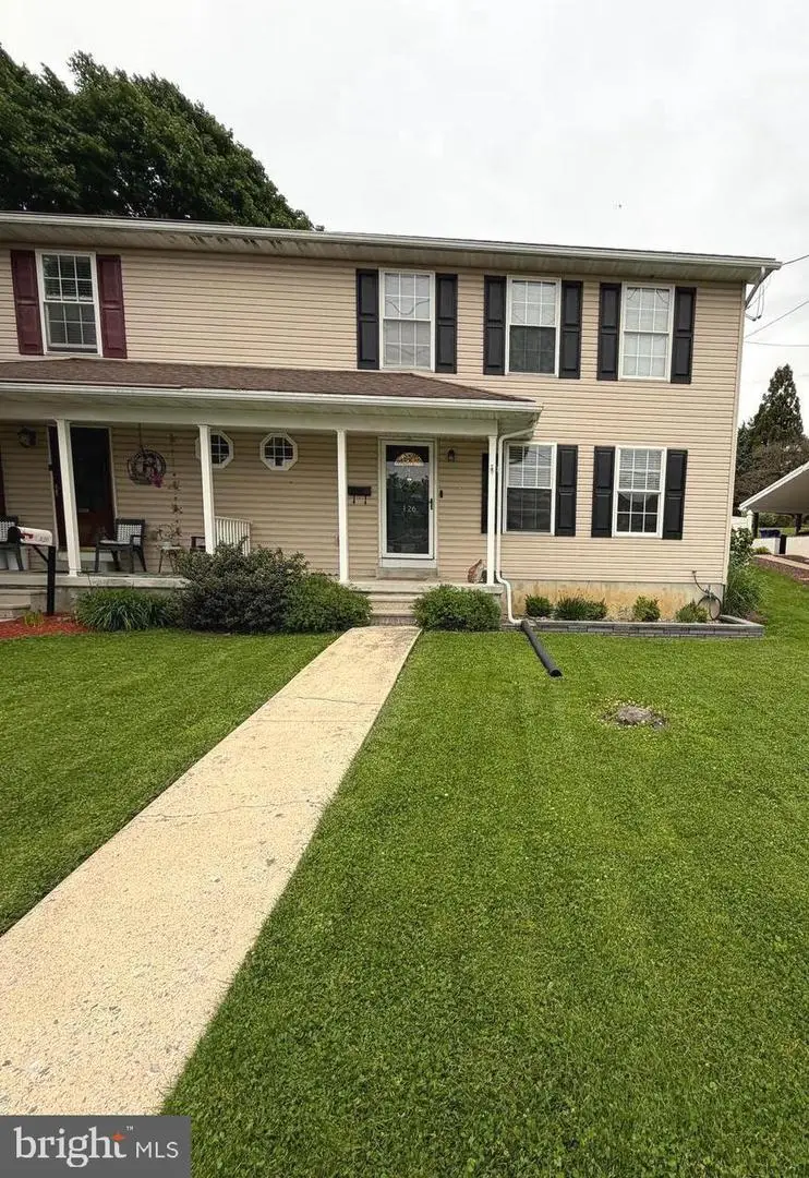 126 S Front St, Womelsdorf, PA 19567 - #3