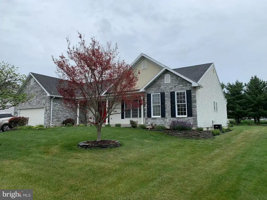 104 Walnut Dr W, Bernville, PA 19506 - #2