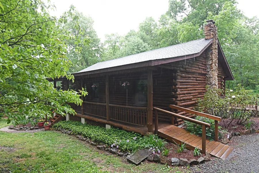 148 Fredericksville Rd, Mertztown, PA 19539 - #2
